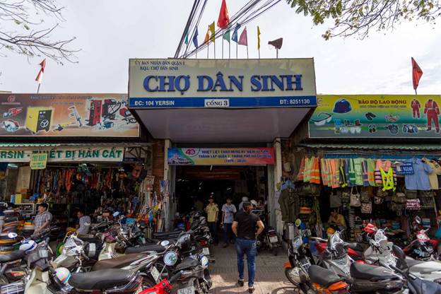 Ghé thăm chợ Dân Sinh Sài Gòn, ôn lại kí ức một thời - iVIVU.com